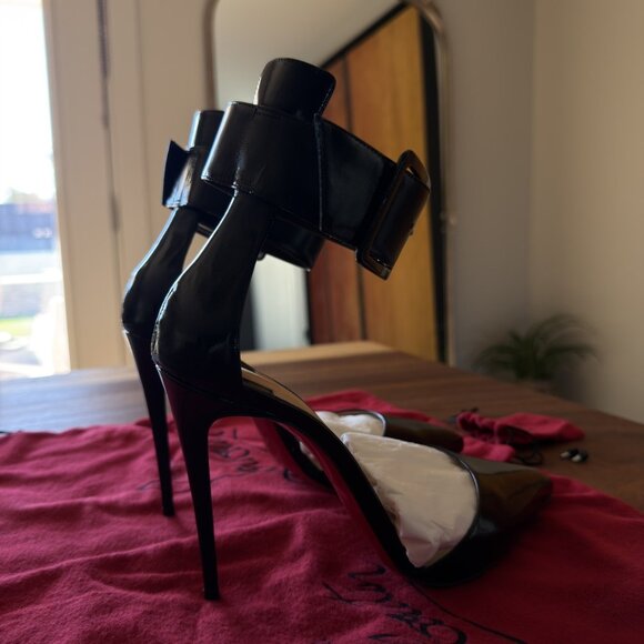 Christian Louboutin Harler ankle strap pumps - Picture 2 of 9